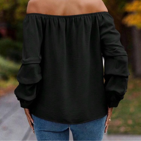 Never Been Worn-Elegant Black Off-Shoulder Women's Top - Picture 6 of 8
